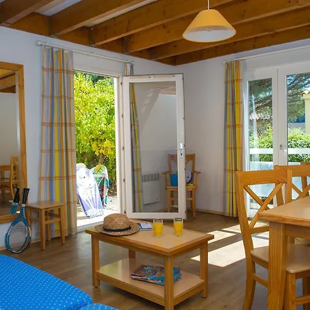 Goelia Le Village Club Marin 아파트호텔 포르트라누벨